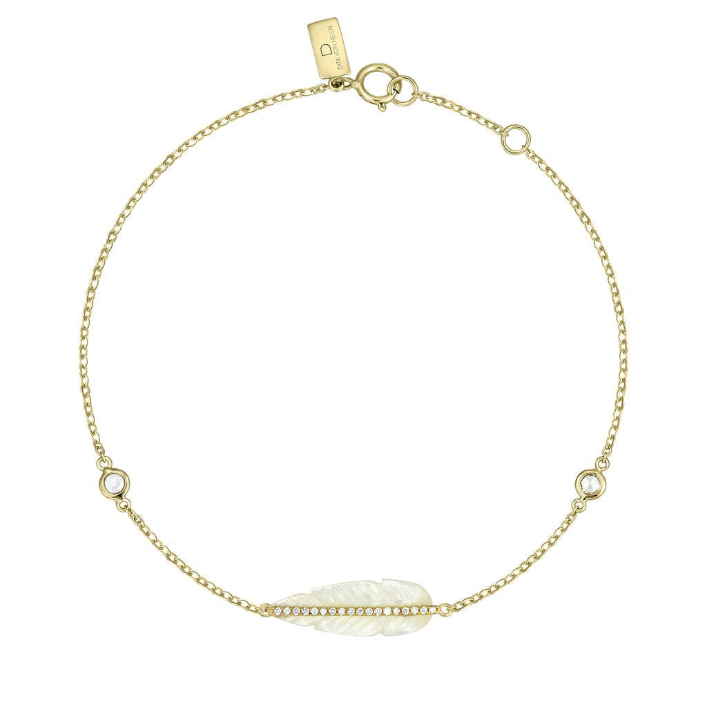 <b>Goddess Ma’at</b><br>Bracelet in Gold with Diamonds and White Onyx - Dita Von Helen